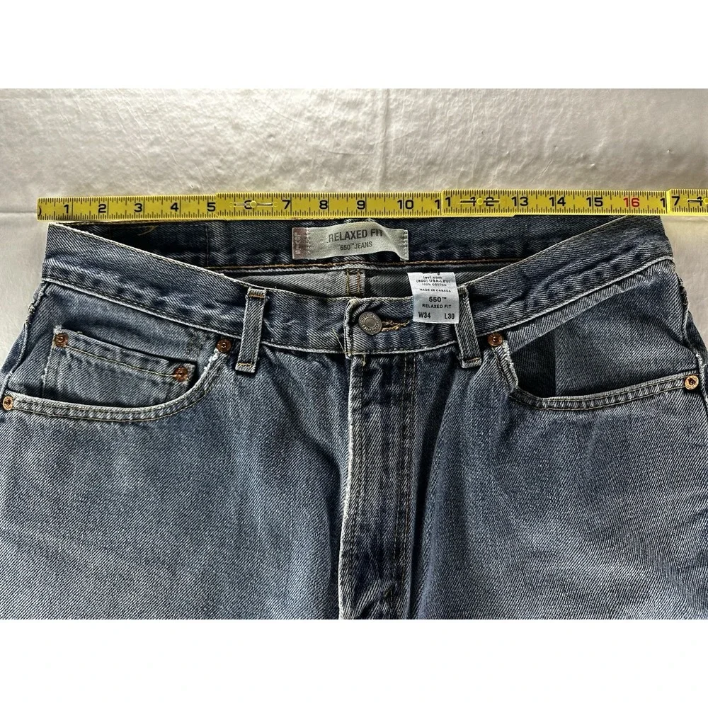 VTG Levi's 550 Jeans Mens 33x29 Light Wash Relaxed Fit - Original Black Levi Tag